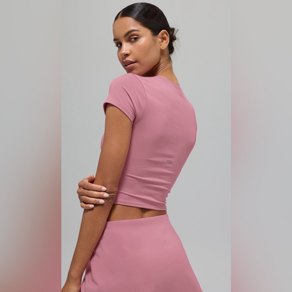 Alo yoga Softsculpt Precision Short Sleeve Top - Pink Wild Rose - Picture 4 of 7